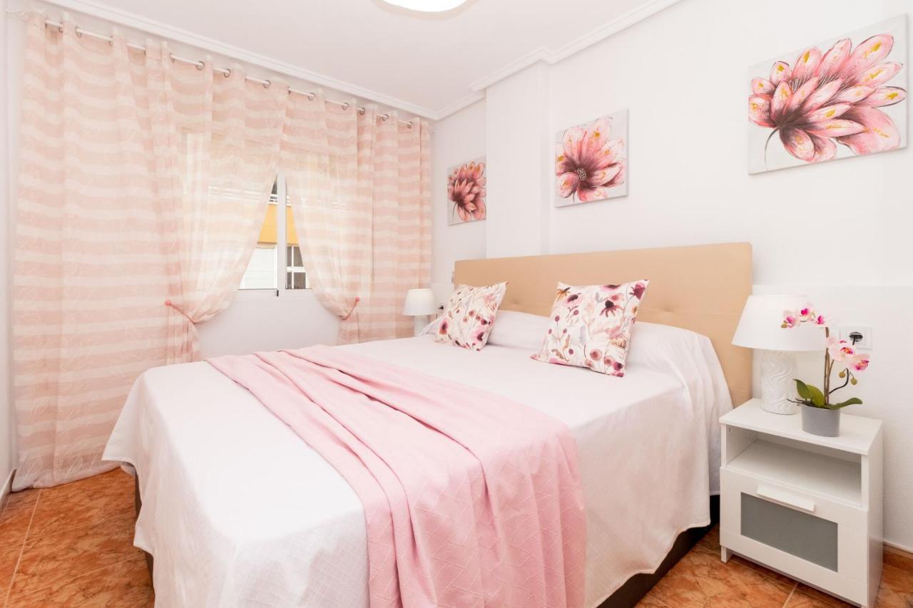 Marianna Apartment Torrevieja Exterior photo
