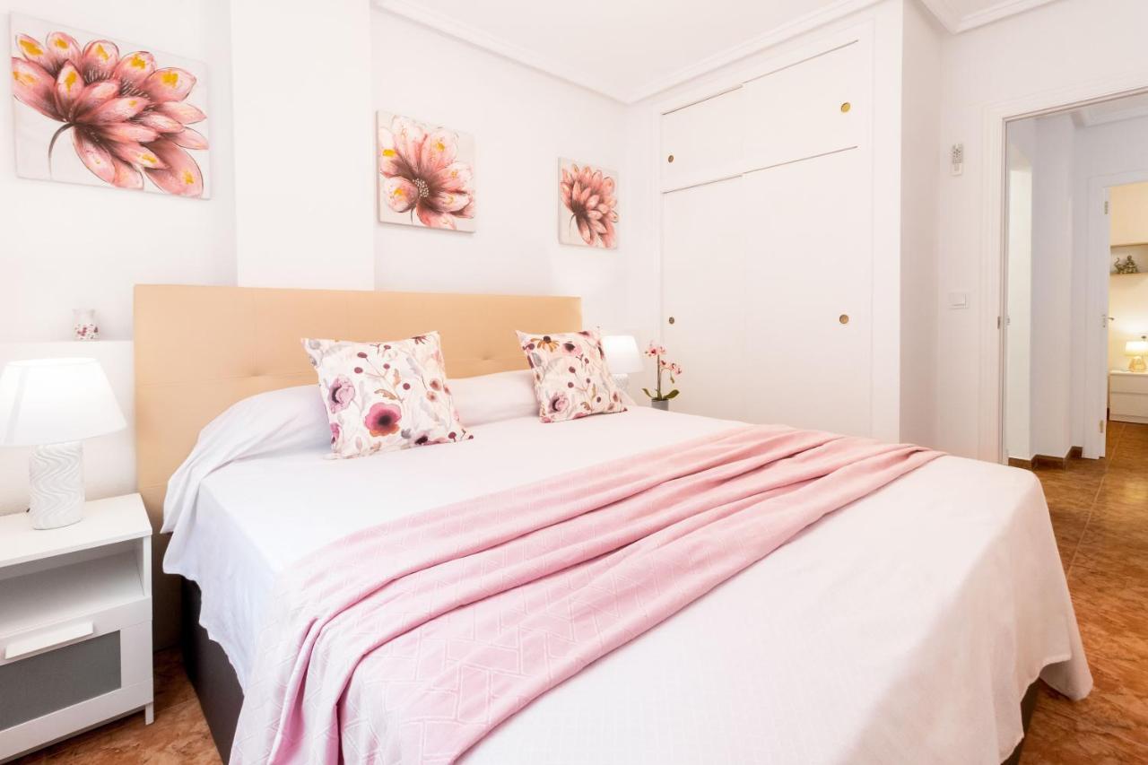 Marianna Apartment Torrevieja Exterior photo